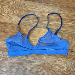 LAST CHANCE | NWOT GAP blue unlined mesh bralette size S